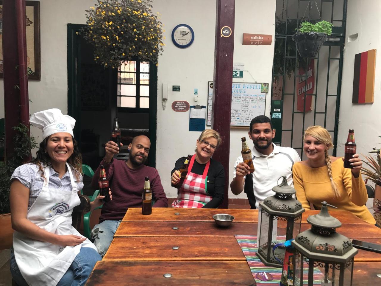 Chocolate Hostel 보고타 외부 사진